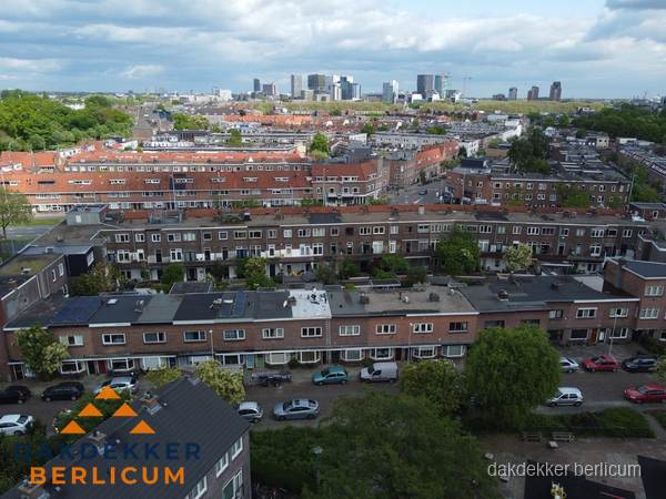 Luchtfoto van daken in woonwijk Berlicum Luchtfoto van daken in woonwijk Berlicum